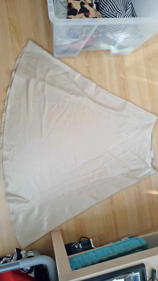 Laura Petites Satin Midi Skirt