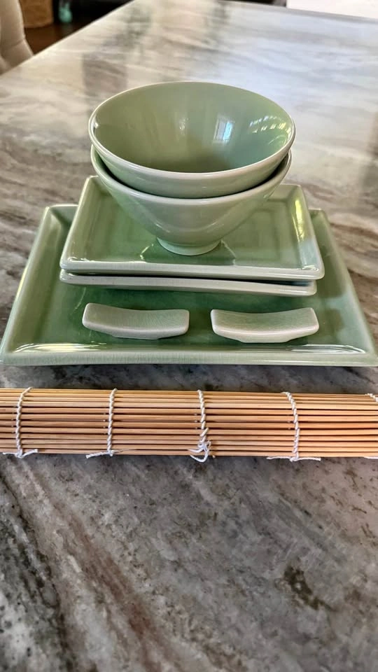 Sushi Set 8 Piece