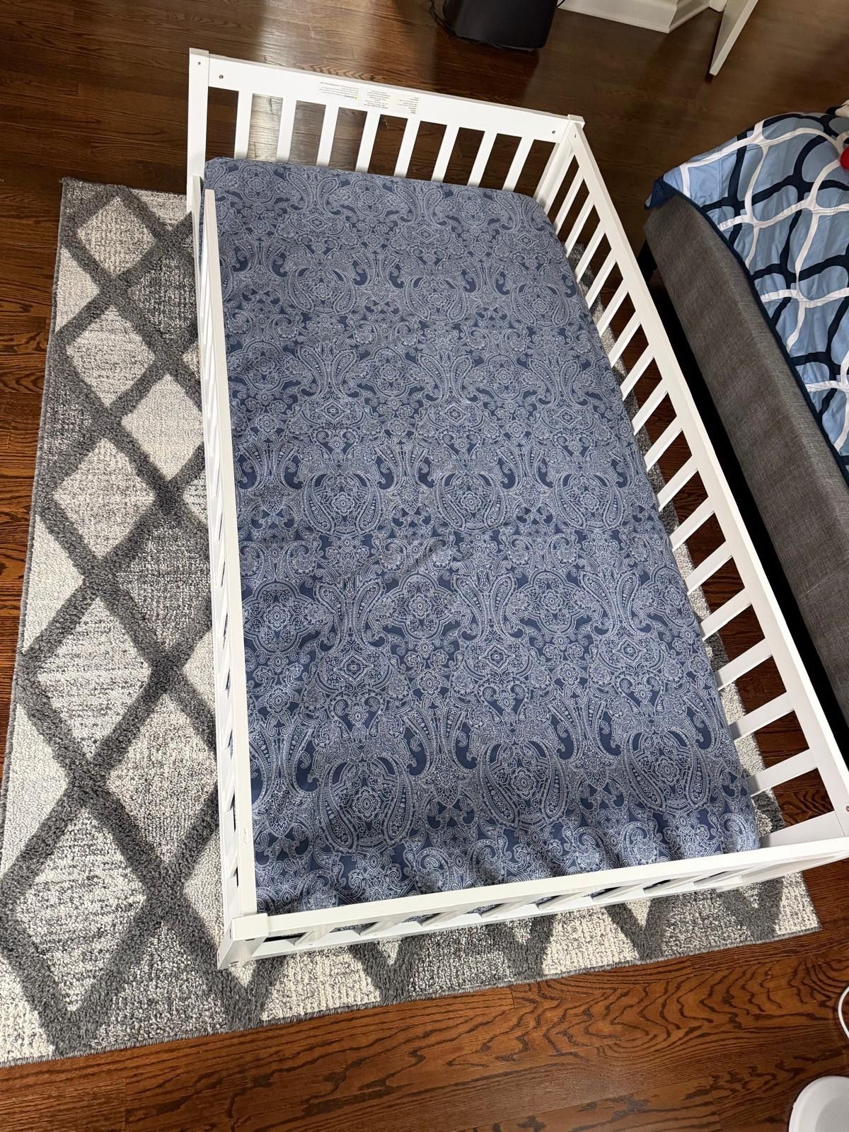 Twin Floor Platform Bed with Fence & Mattress