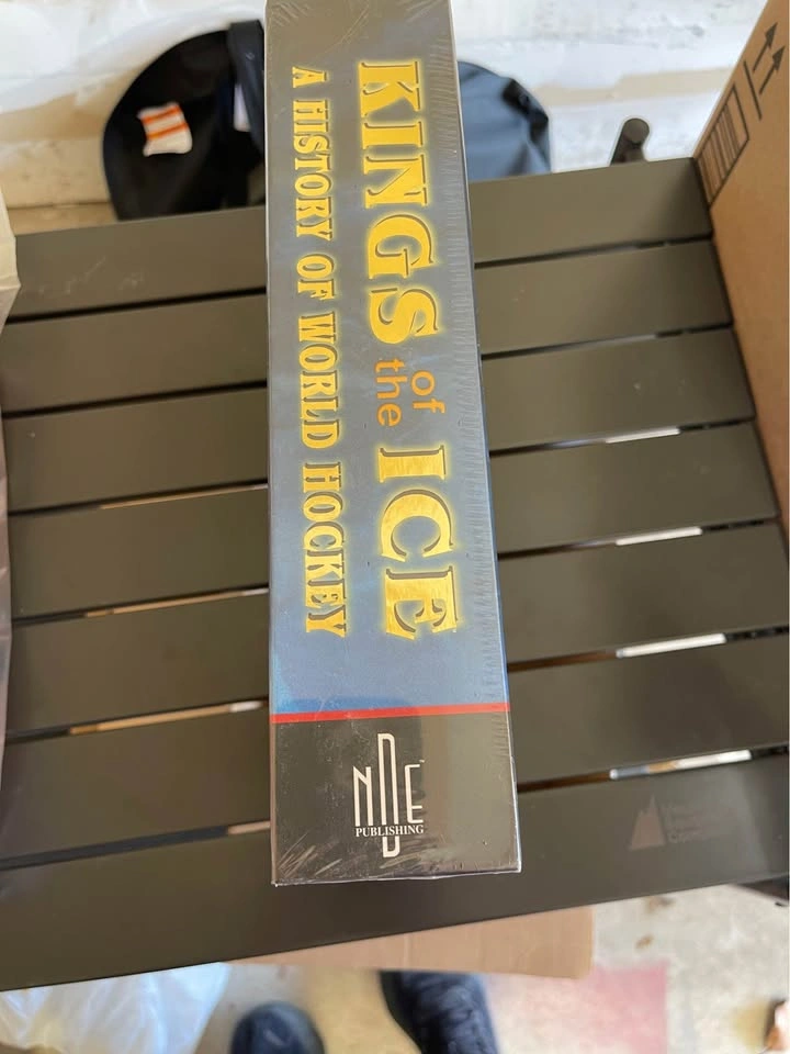 Giant hardcover hockey book - Kings on the Ice - A History of Wo - photo 2