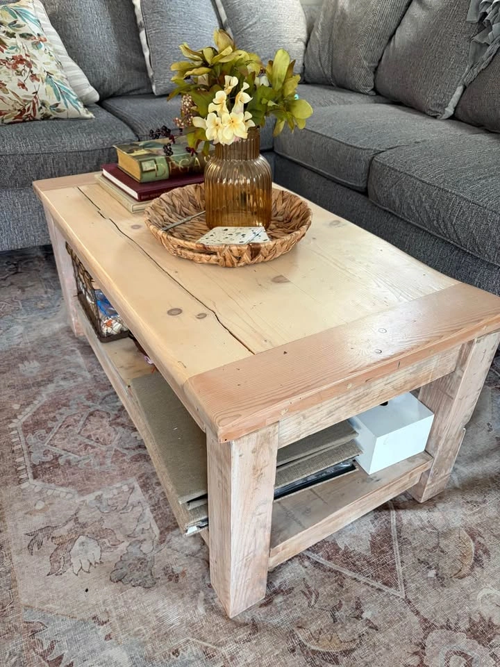 Custom wood coffee table - photo 2