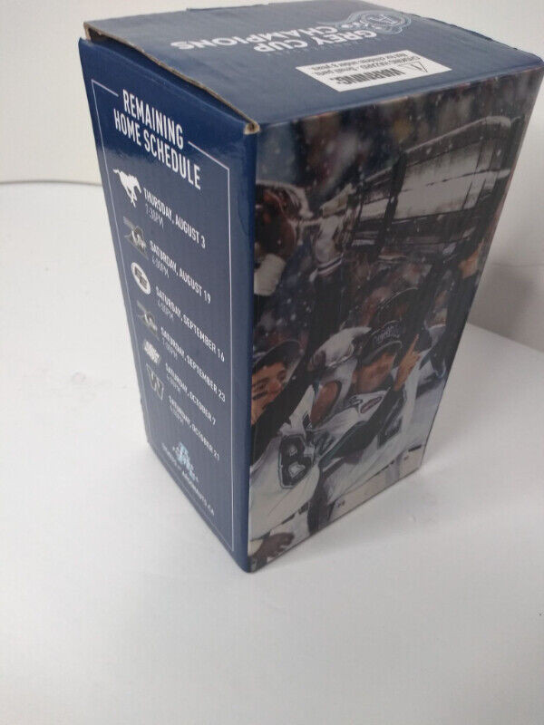 2017 Doug Flutie CFL Toronto Argonauts Grey Cup MVP SGA Bobble - photo 2