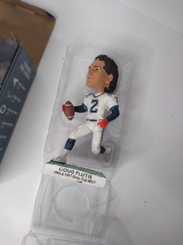 2017 Doug Flutie CFL Toronto Argonauts Grey Cup MVP SGA Bobble - photo 4