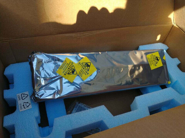 NetApp SP-758-R5 PSU 850W for V31x0 - photo 3
