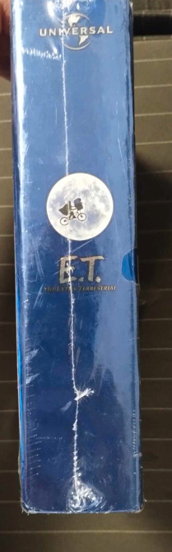 2002 E.T. The Extra-Terrestrial Ultimate Gift Set BNIB - photo 3