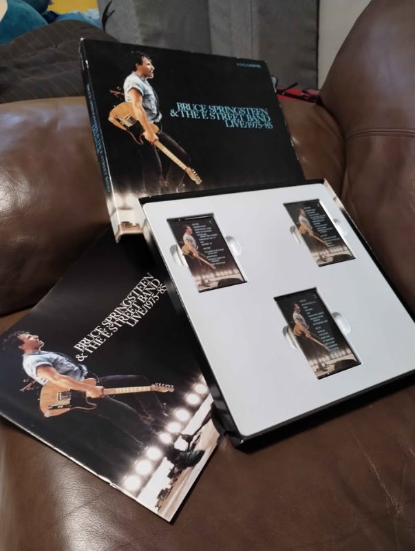 Bruce Springsteen Live 1975-1985 Cassette Box Set - photo 3