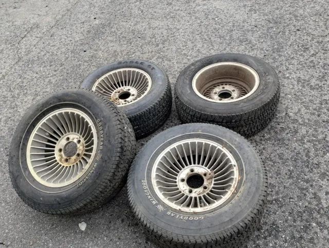 Vintage EagleGT/Goodyear Wingfoot Tires on Aluminum Rims thumbnail
