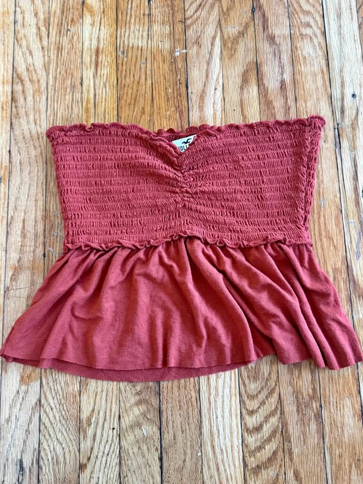 Hollister strapless top