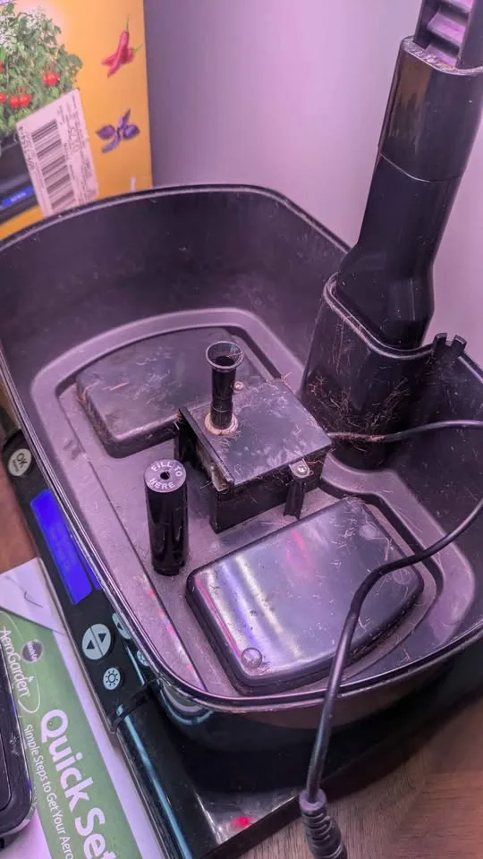 Aero Garden Countertop Garden image indicator(4)