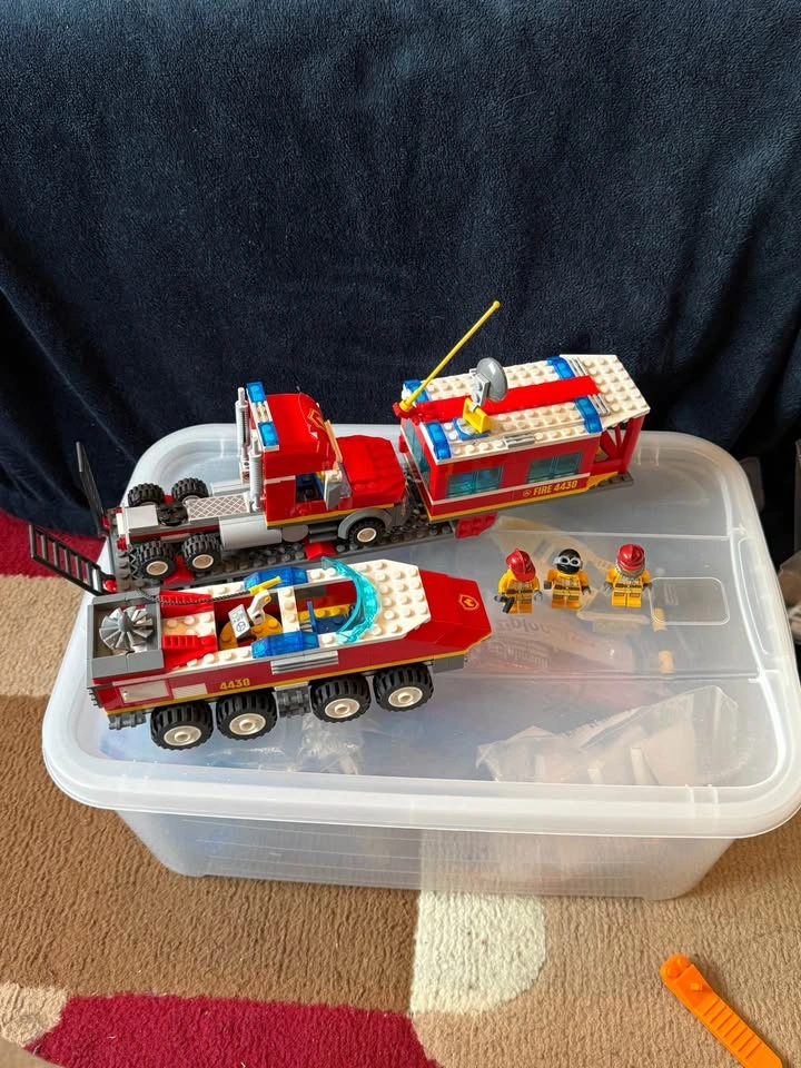4430 - City - Fire Transporter (Retired - 2012) - photo 2