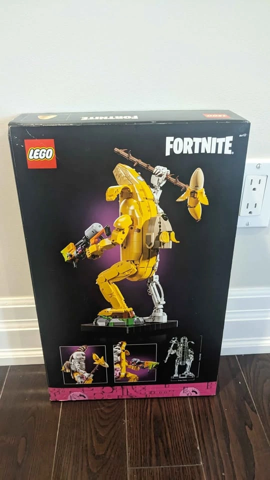 Lego Fortnite Peely Bone - Never Opened - photo 2
