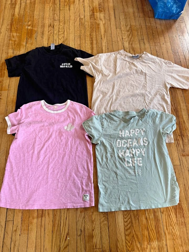 Women Tee-shirt size Small