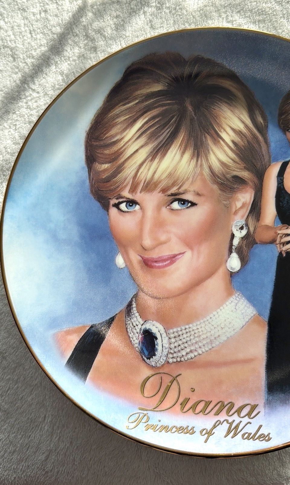 Princess Diana Collectors Plate - Woman of Style - 1998 - photo 5
