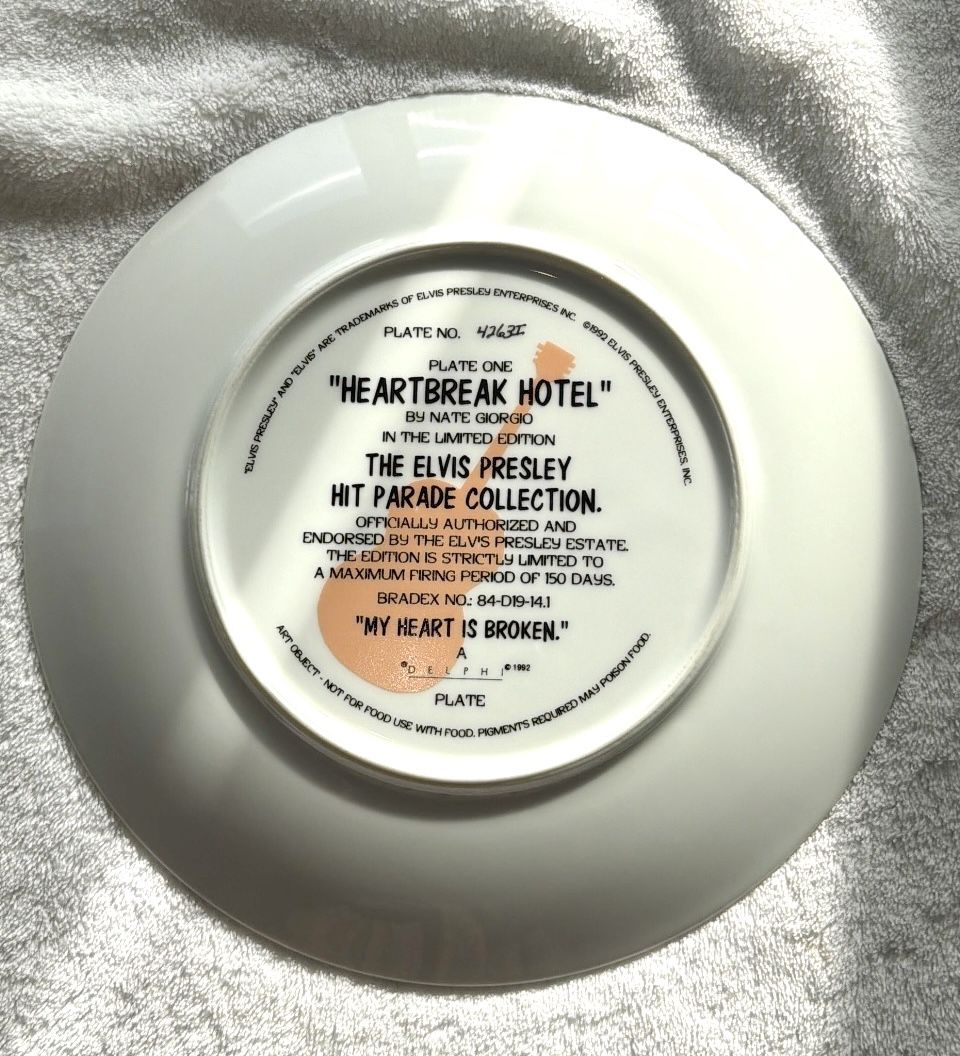 Elvis Presley Heartbreak Hotel Delphi Hit Parade Plate - photo 5