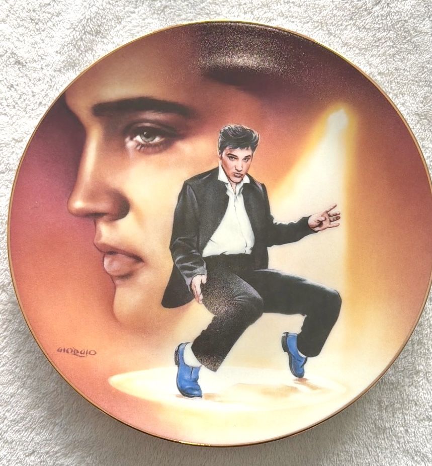 Elvis Presley "Blue Suede Shoes" Collector Plate - Delphi Hit Pa