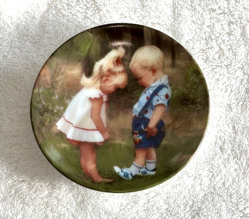 Donald Zolan "New Shoes" Collector Plate - 1993 - photo 5