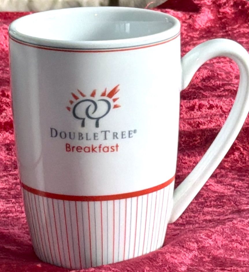 Vintage Double Tree Hotel Breakfast Mugs - Set of 2 - photo 5