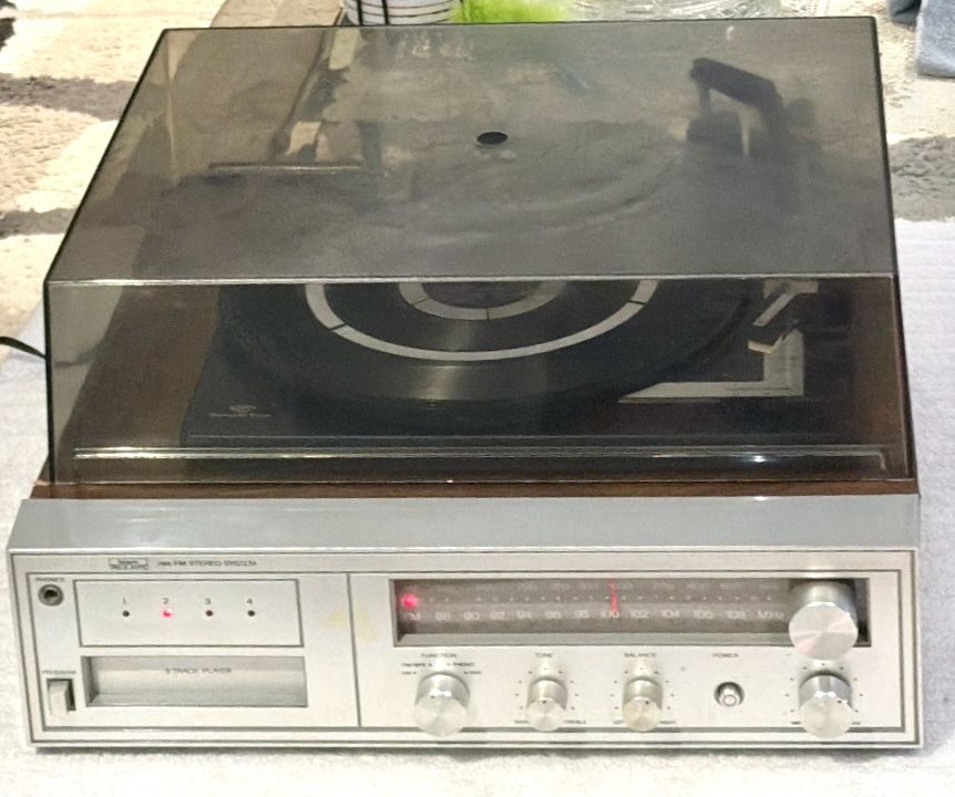Sears Roebuck Compact AM/FM Stereo, 8-Track, Phonograph