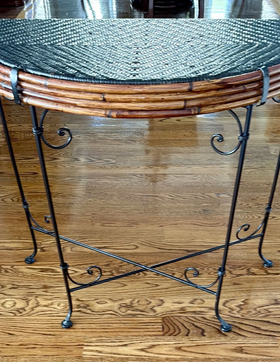 Vintage Demi-Lune Wicker & Iron Entry Table - photo 3