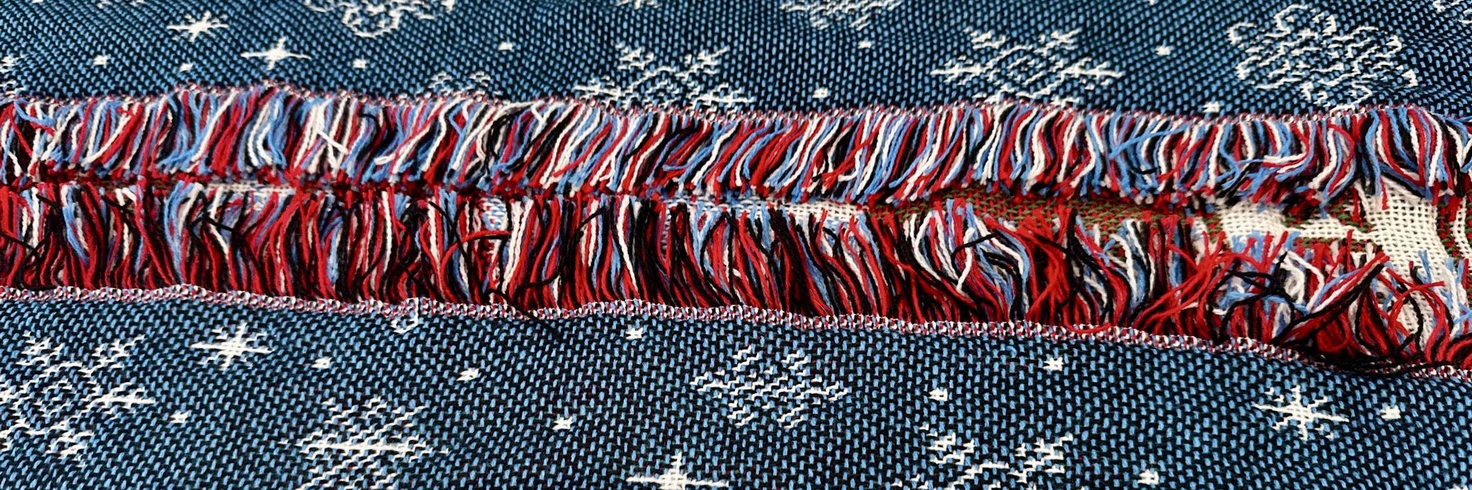 Santa’s North Pole Express Tapestry Throw Blanket - Large - photo 5