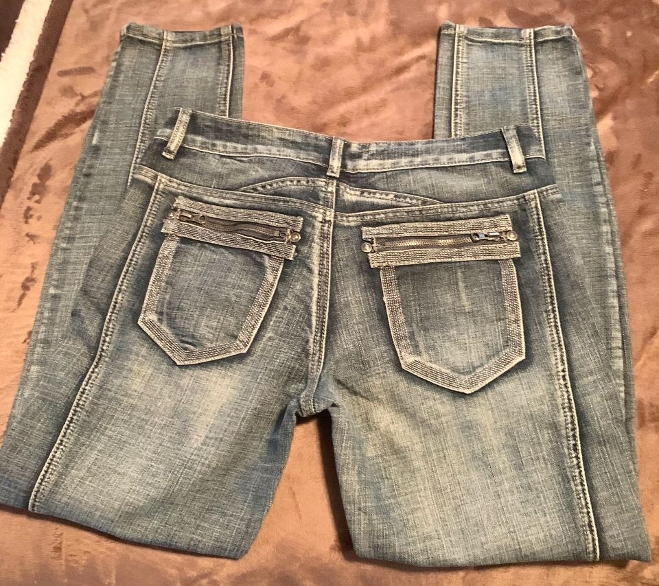 Bongo Jeans Juniors- Size 9 New With Tags !