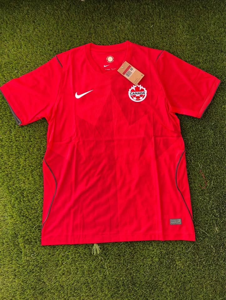 Canada Home Jersey World Cup 2026 - photo 2