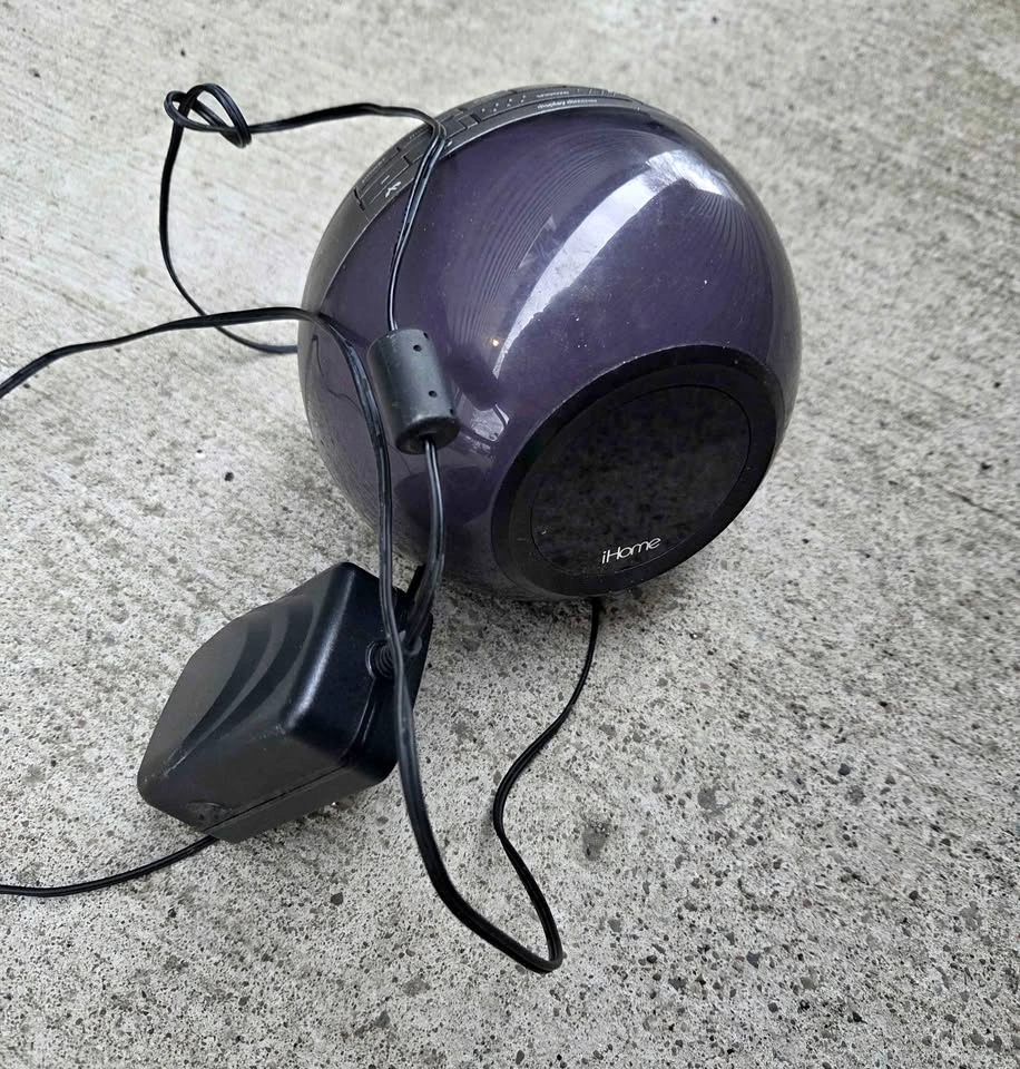 iHome Alarm Clock Radio