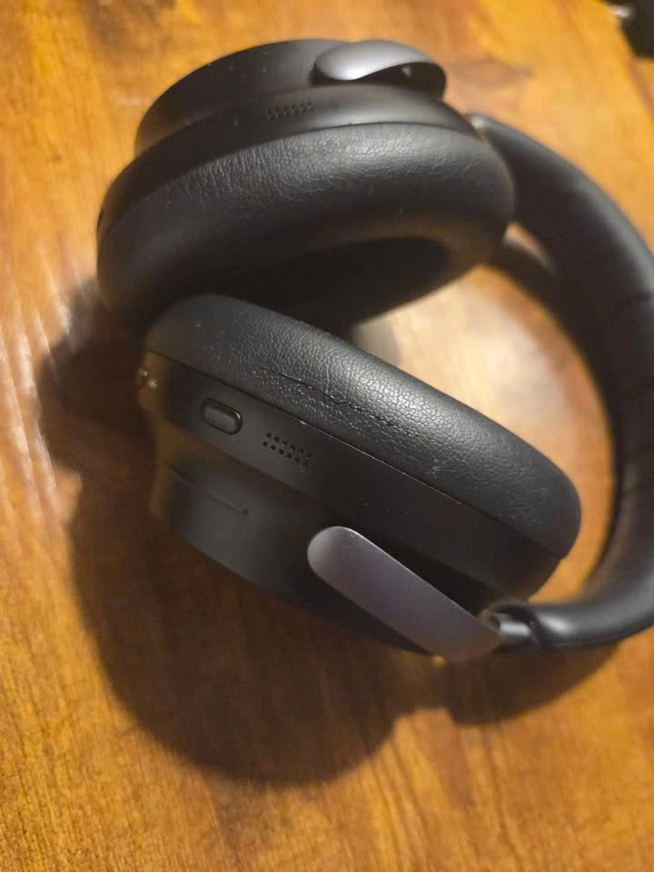 Bose QuietComfort Ultra Headphones - photo 3