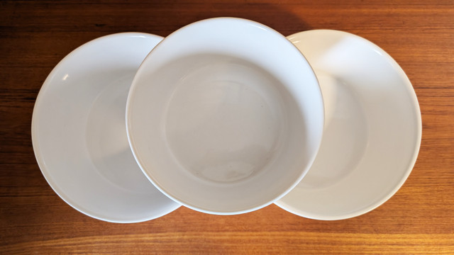 3 Ribbed Ceramic Bowls - photo 2