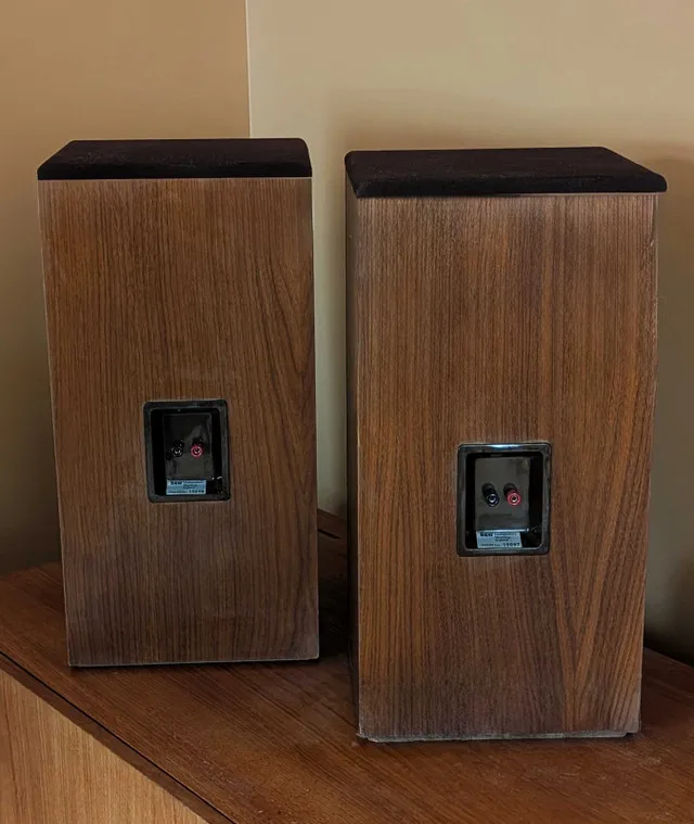 B&W DM22 Speakers - Bowers & Wilkins - Vintage image indicator(5)