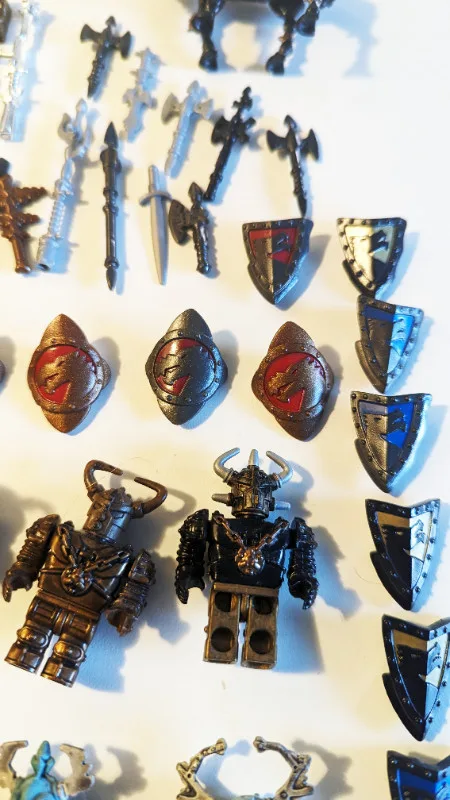 Mega Bloks Dragons Lot - Minifigures, Weapons & More image indicator(2)