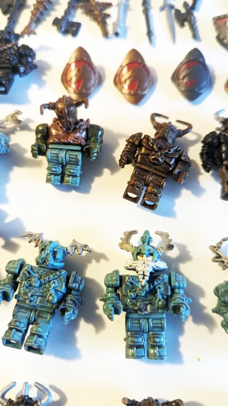 Mega Bloks Dragons Lot - Minifigures, Weapons & More image indicator(4)