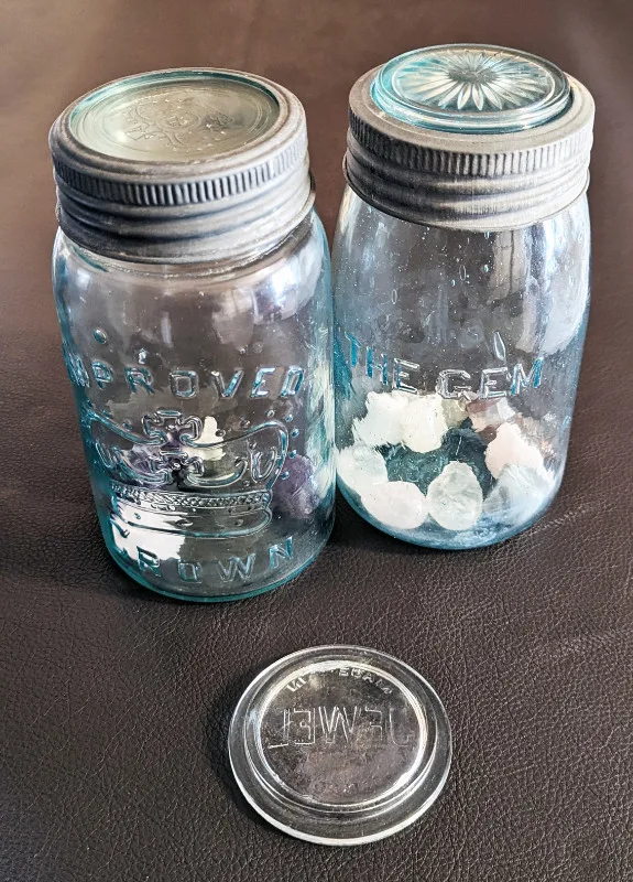 Jewel - Vintage Glass Canning Jar Lid thumbnail