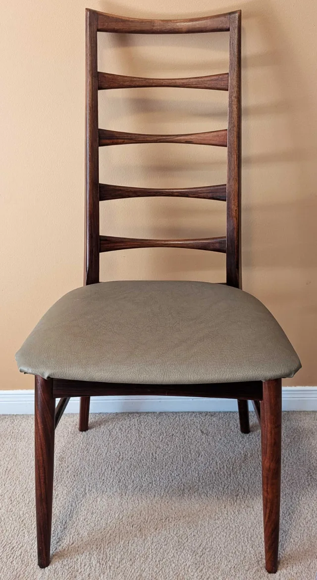 MCM Rosewood Dining Table with 6 Danish 'Lis' Chairs image indicator(7)