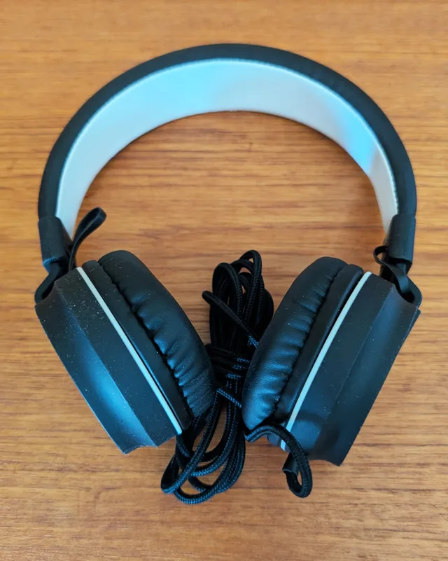 Rockpapa - 950 Foldable Headphones (Wired) Black image indicator(5)