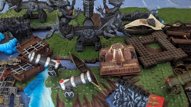 Mega Bloks Dragons Marauder's Cliff (Incomplete) image indicator(6)