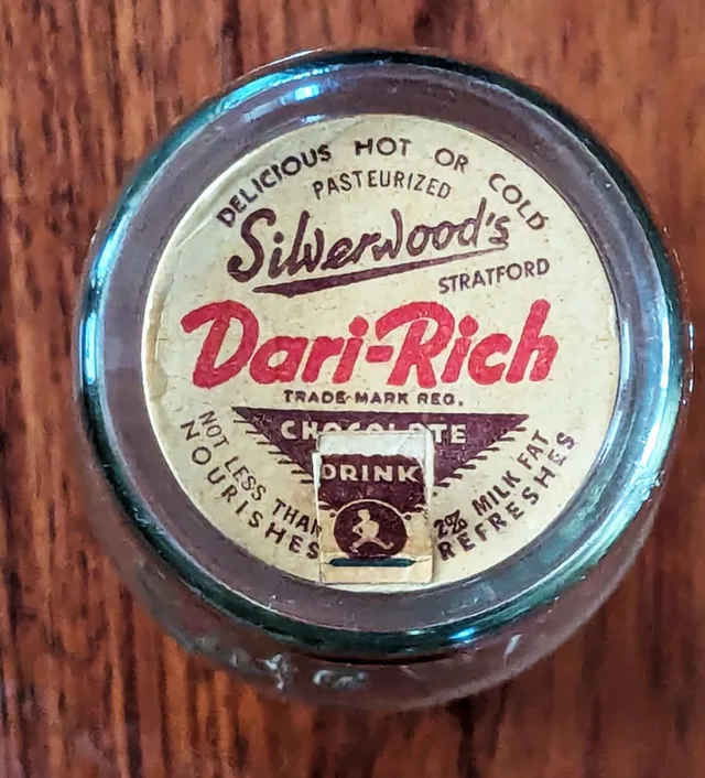 Antique Silverwoods Dari-Rich Safe Milk Bottle image indicator(2)