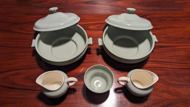 Wedgwood Covered Vegetable Dishes x 2, Cream/Sugar - Vintage image indicator(2)