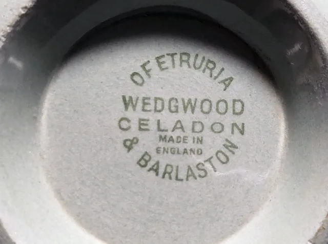 Wedgwood Covered Vegetable Dishes x 2, Cream/Sugar - Vintage image indicator(3)