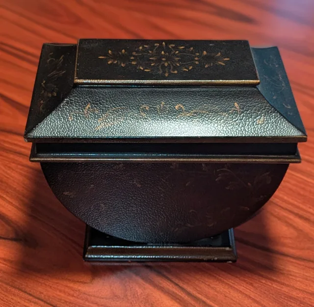 Nice Wooden Box for Trinkets or Treasures image indicator(3)