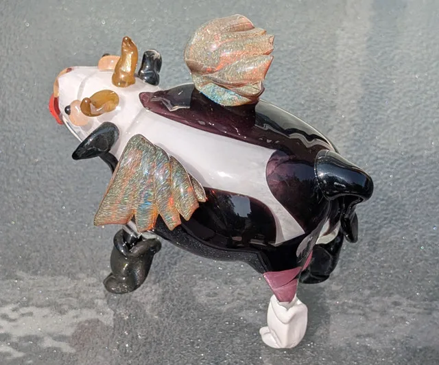 Hand Blown Ontario Craft Glass Cow by Paulus Tjiang image indicator(2)