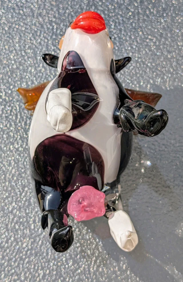 Hand Blown Ontario Craft Glass Cow by Paulus Tjiang image indicator(3)