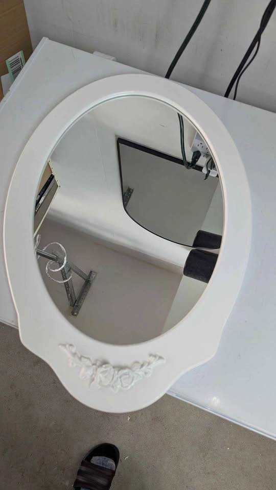 Cute Vanity Bench and Mirror - photo 2