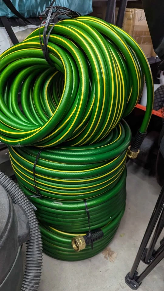 Scotts MaxFlex Water Hose 5/8 inch 100 ft - photo 2
