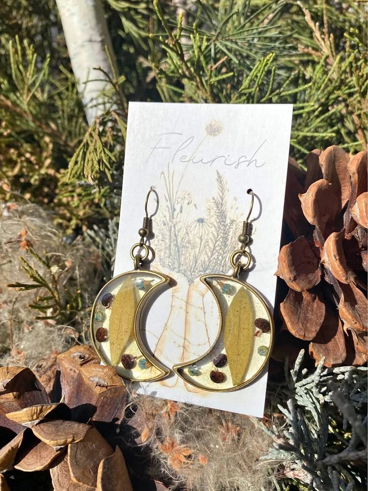 Spring Sage earrings