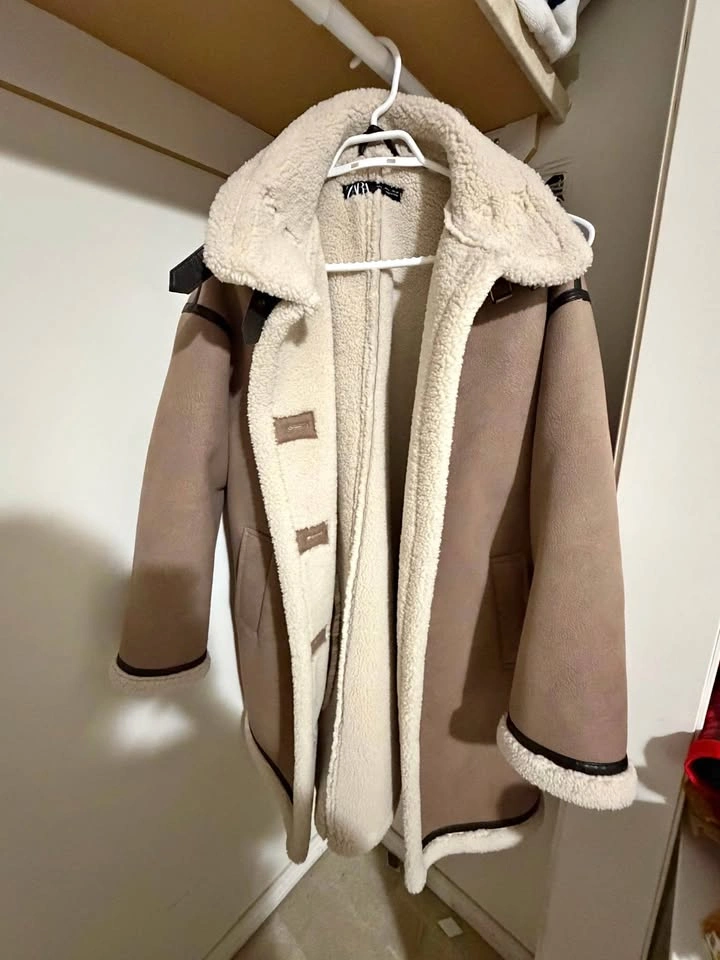 Zara Sherpa Coat / Jacket (Beige & Cream)