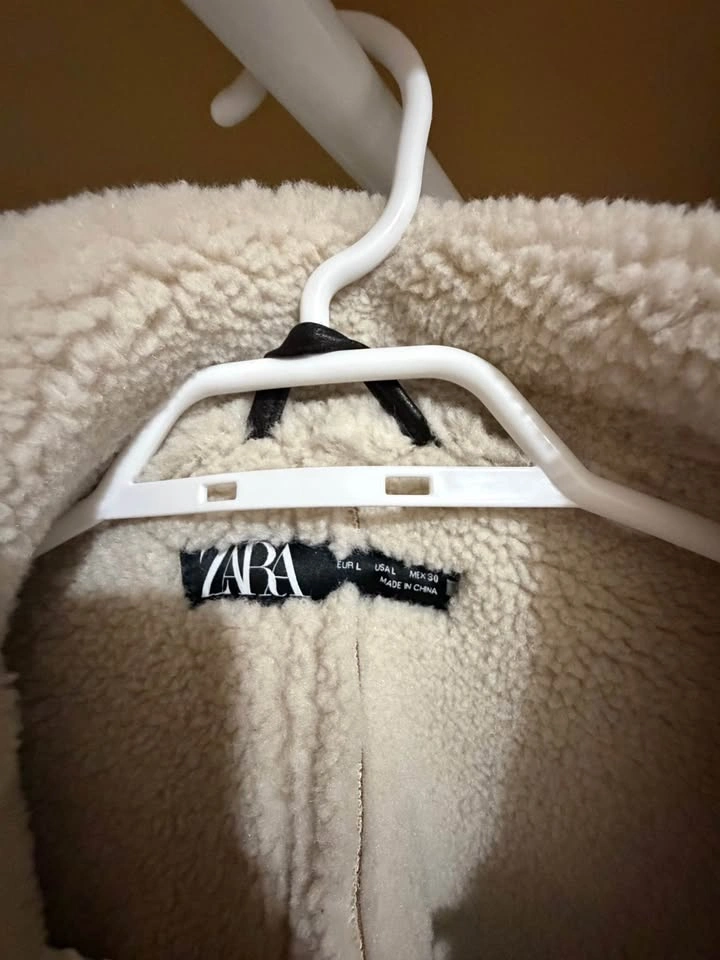 Zara Sherpa Coat / Jacket (Beige & Cream) - photo 2