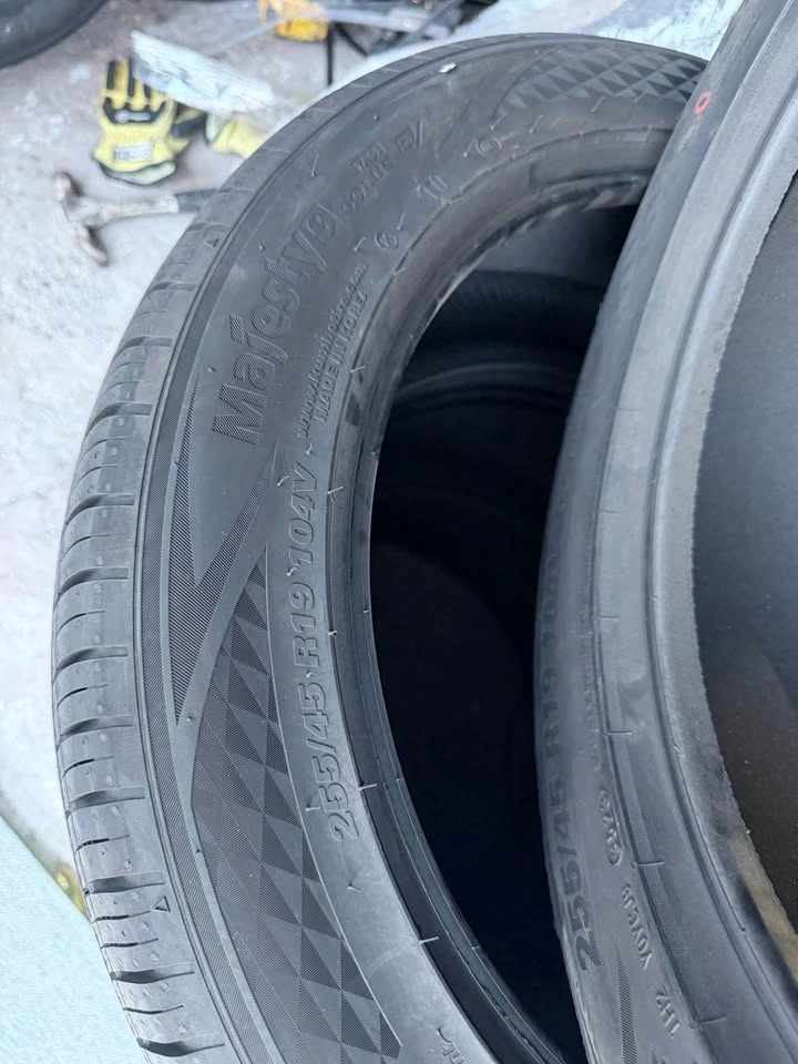 Pay Now 🔥100$🔥255/45R19 104V XL KUMHO MAJESTY 9 TA 91 SOLUS A/S - photo 2