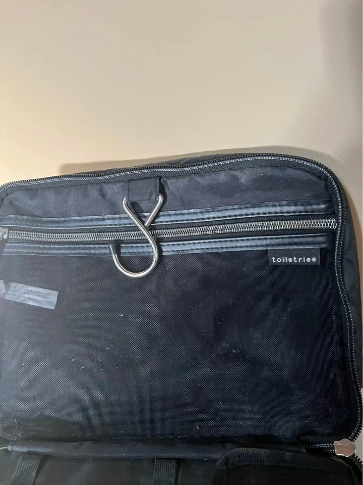Sephora Black Quilted Toiletry Bag - photo 5