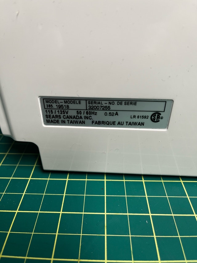 Used Kenmore 385.19518 Sewing Machine - photo 3